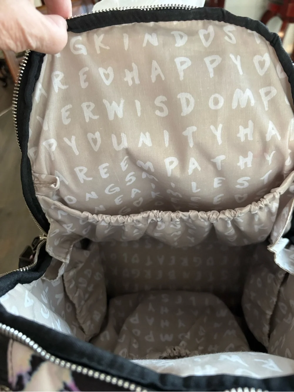 🩷🖤AIMEE KESTENBERG BABY GOT BACK DESIGNER BACKPACK!🩷🖤